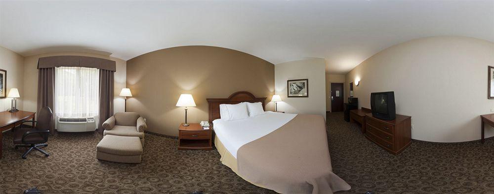 ברוורד Comfort Inn & Suites מראה חיצוני תמונה