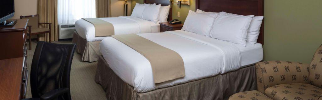 ברוורד Comfort Inn & Suites מראה חיצוני תמונה