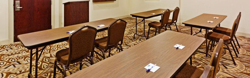 ברוורד Comfort Inn & Suites מראה חיצוני תמונה