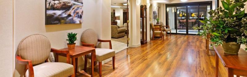 ברוורד Comfort Inn & Suites מראה חיצוני תמונה