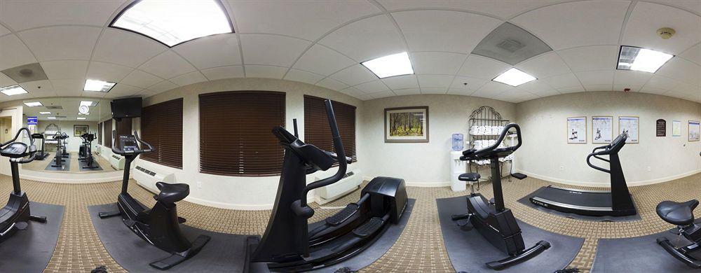 ברוורד Comfort Inn & Suites מראה חיצוני תמונה